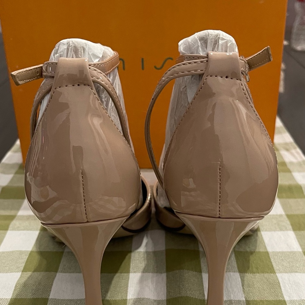 Unisa Nude Patent Leather Heels - Picture 5 of 9